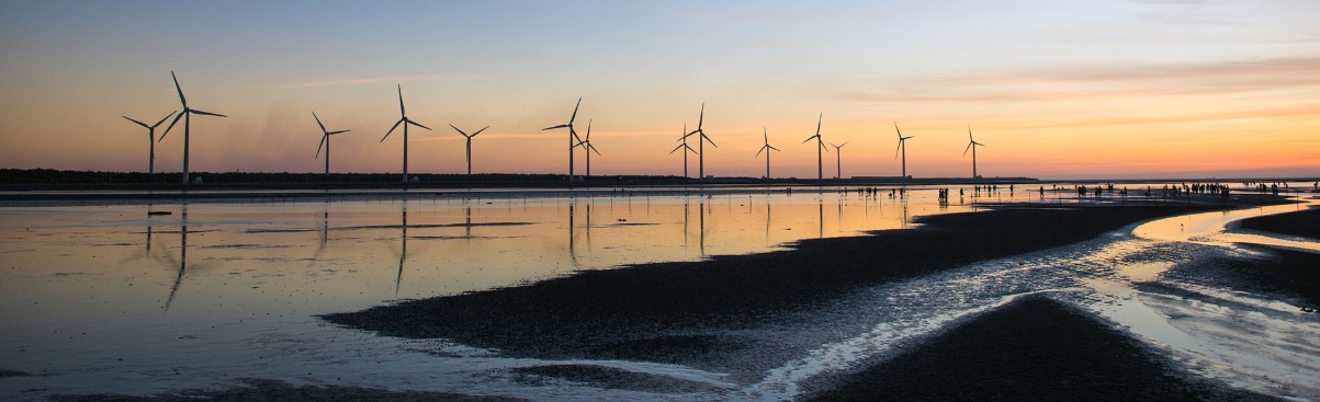 Picture of offshore windfarm